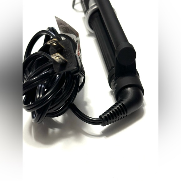 Babyliss pro porcelain ceramic curling iron - Picture 8 of 13
